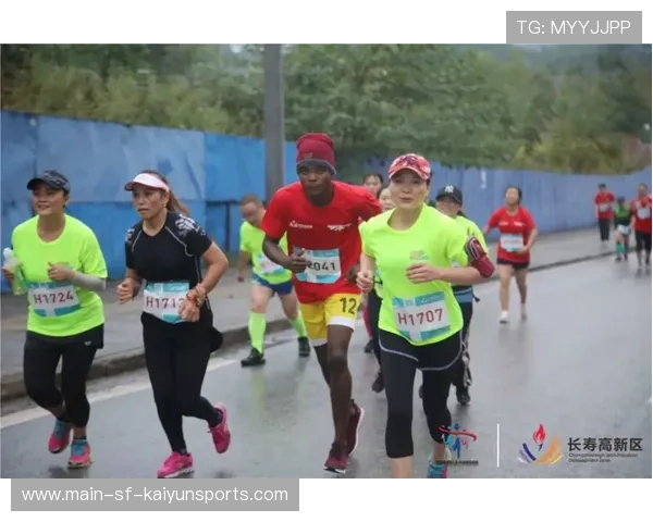 跑步马拉松新纪录刷新世界纪录簿